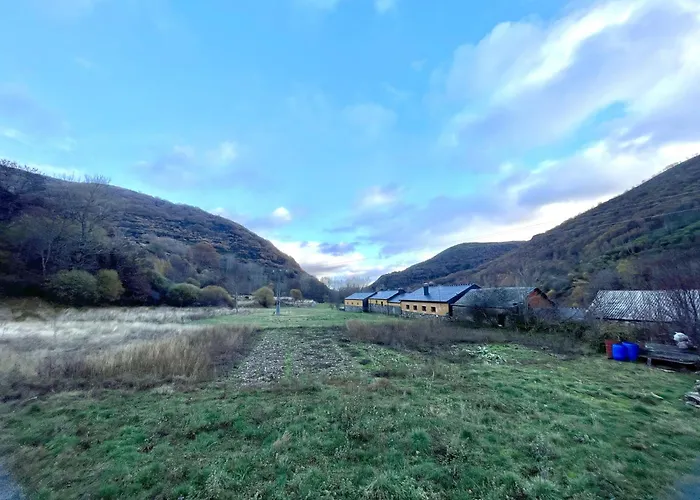 La Casona De Omaña Сasa de vacaciones Fasgar